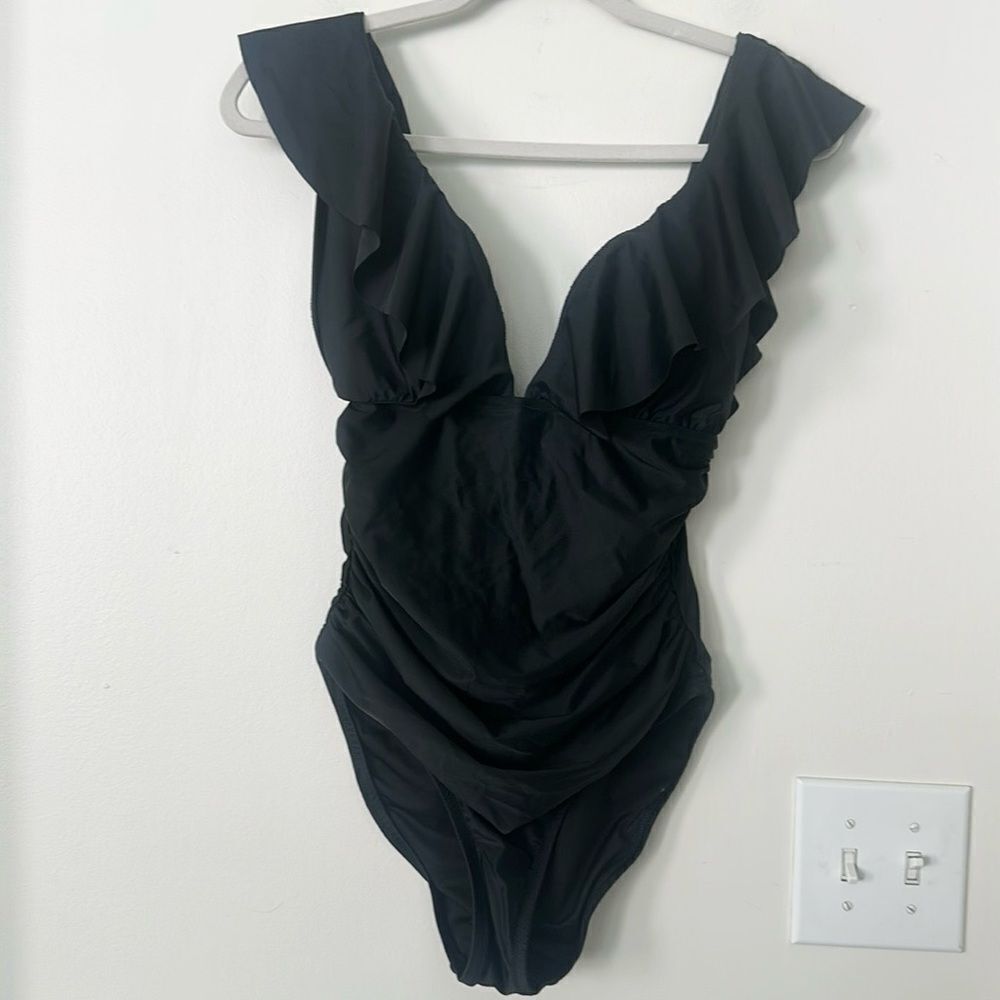 J. Crew Black 1 pc Ruffled Collar Supportive Swimsuit 10